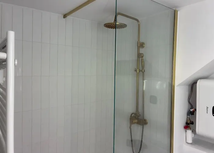 2 Avec Vue Sur La Cathédrale - Coeur D'angers